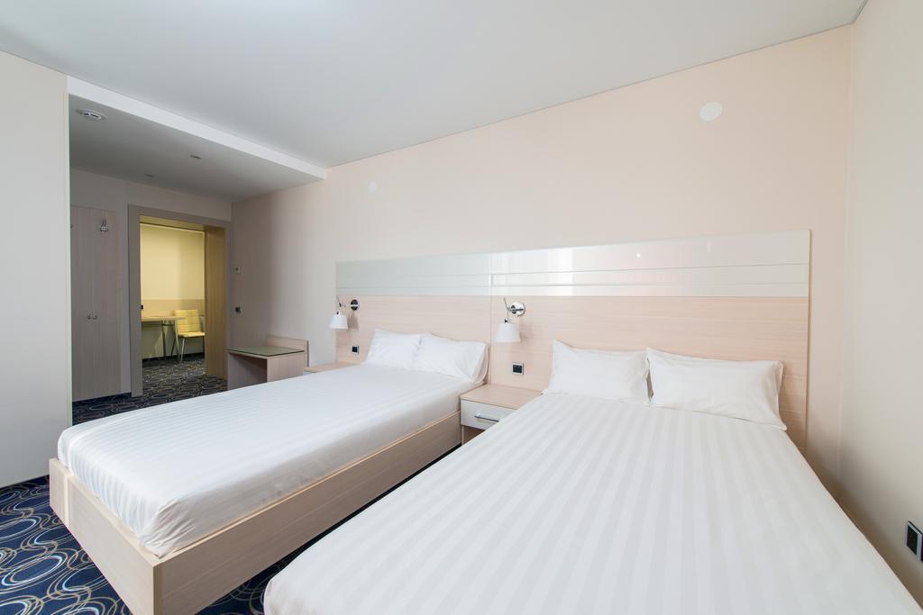 Apart Hotel 92/2 Karagandy 외부 사진